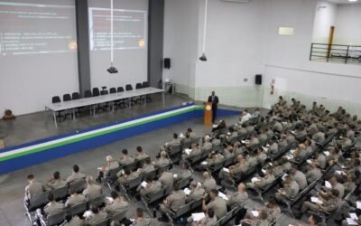 Diretor jurídico da UNIMIL ministra palestra para os militares do CAS, CHOA e CHOM