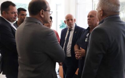 O presidente da UNIMIL participa de reunião com o presidente do Ipasgo